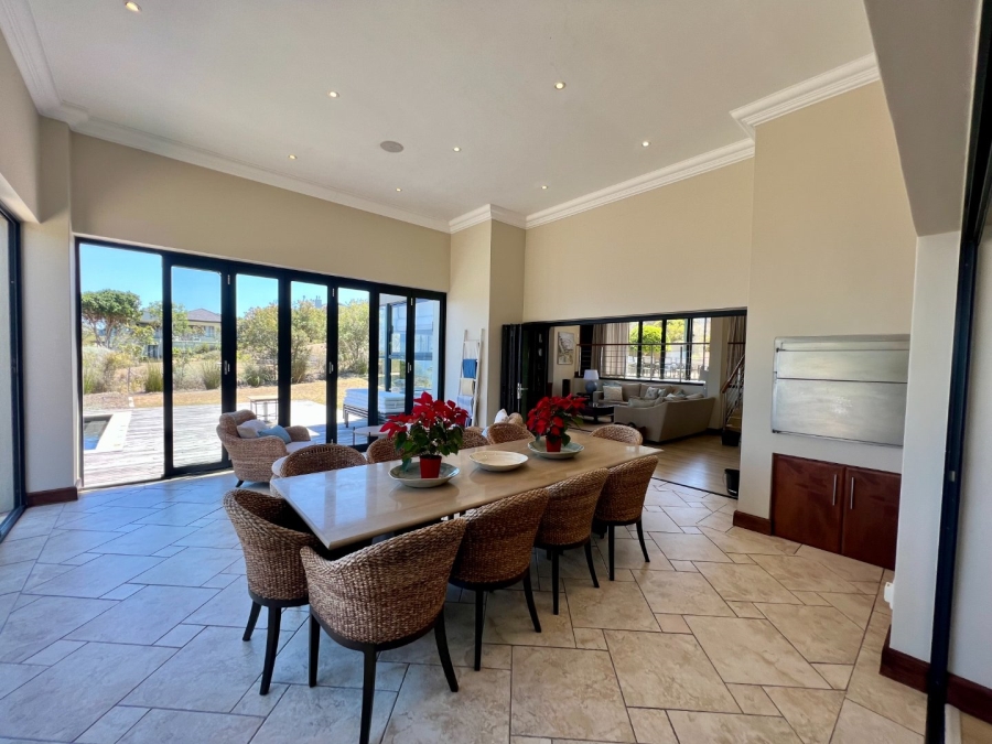 5 Bedroom Property for Sale in Oubaai Western Cape